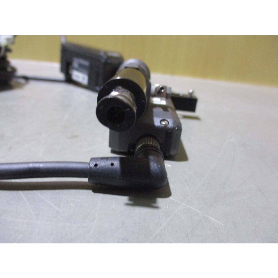 中古 KEYENCE GT2-A12K 高精度接触式デジタルセンサ GT2 中古 KEYENCE GT2-A12K 高精度接触式デジタルセンサ GT2