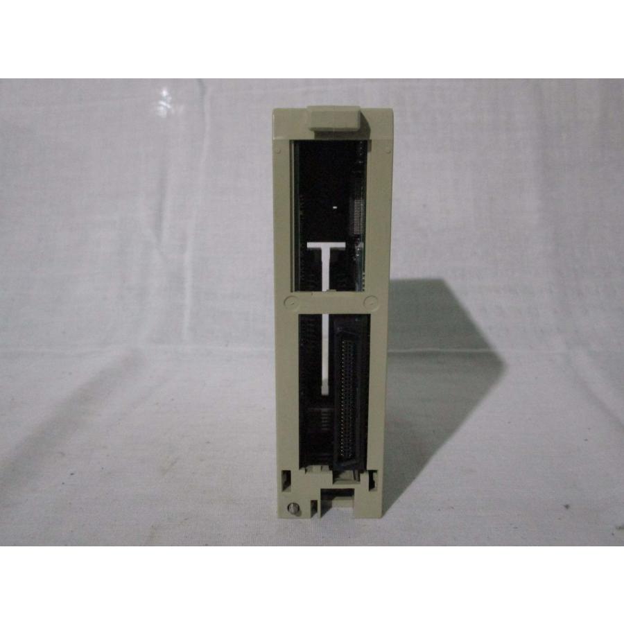 中古 OMRON PLC CS1W-MD261 入出力ユニット(BAAR40823C194