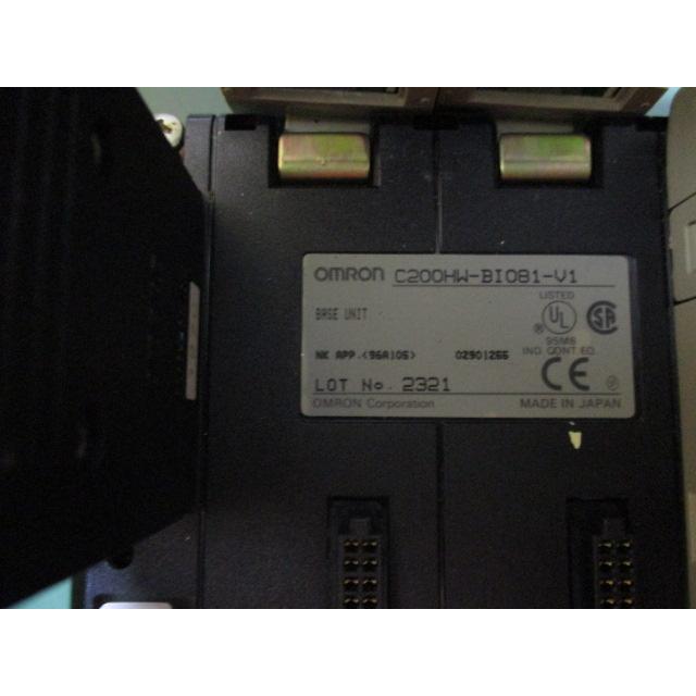 中古 OMRON C200HW-BI081-V1 PA204 CT021 ID212*4 OD212*3 