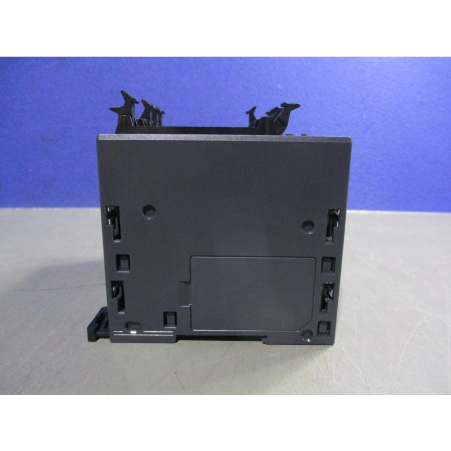 中古 KEYENCE KV-EP02/KV-NC32EXTx2/KV-NC32EX (BAER61217B021