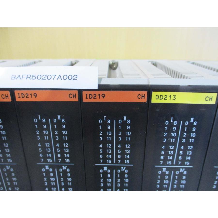 中古 OMRON DUM01*2 ID219*4 OD213*4 PA208 C500-DUM01 CV500-II201 CV500-BI112(BAFR50207A002)_2