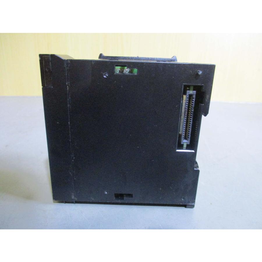 KV-7000C キーエンス キーエンス バス接続ユニット KV-7000C | 保守部品.com