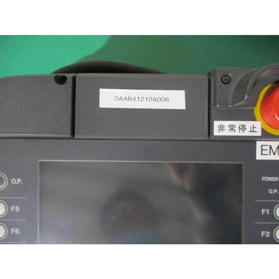 中古 KEYENCE KCC-REM-KEY-0976A VT3-V6H カラータッチパネル 中古 KEYENCE KCC-REM-KEY-0976A VT3-V6H カラータッチパネル