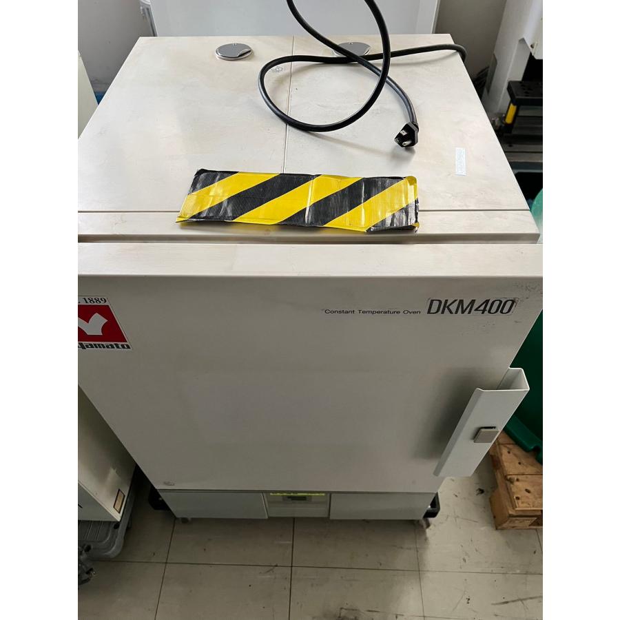 中古 YAMATO DKM400 送風定温恒温器 ＜送料別＞(DAC-D-R51218E003