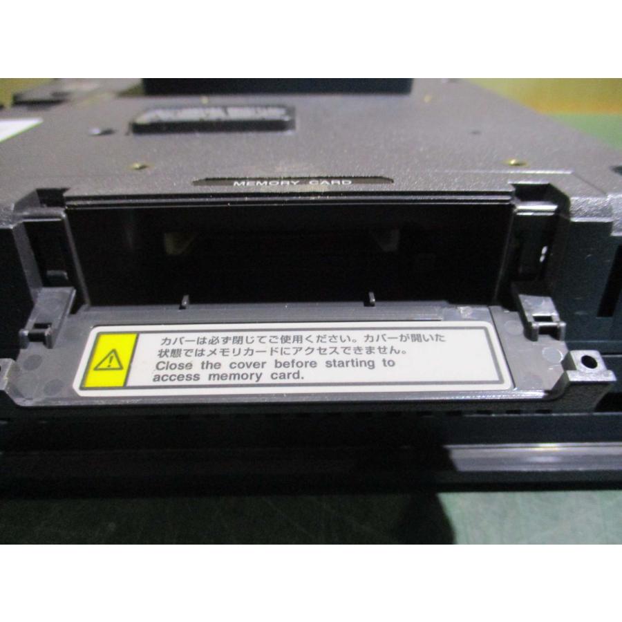 中古 KEYENCE タッチパネル VT3-S12 100-240VAC 50/60Hz 通電OK