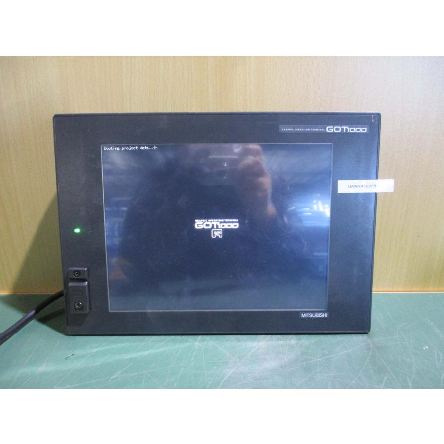 中古 MITSUBISHI GT1575V-STBA 100-240VAC 50/60Hz+UNIT GT15-RS2T4-9P