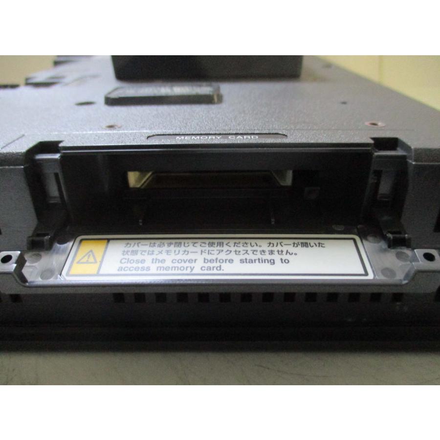 中古 KEYENCE タッチパネル VT3-S12 100-240VAC 50/60Hz 通電OK