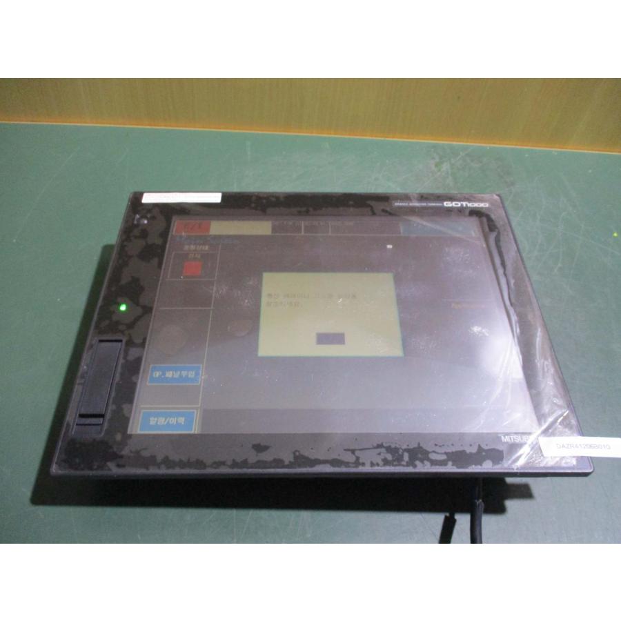 中古 MITSUBISHI GT1685M-STBA 110-240VAC 50/60Hz +UNIT GT15-QBUS