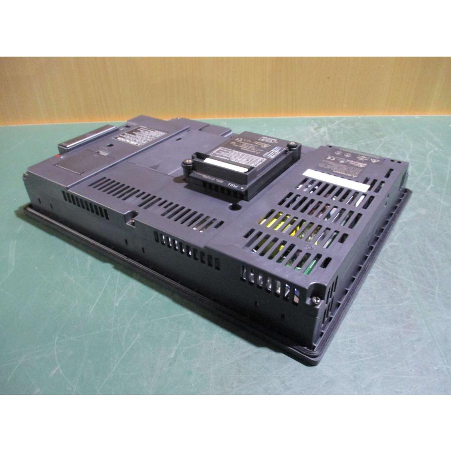 中古 MITSUBISHI GT1685M-STBA 110-240VAC 50/60Hz +UNIT GT15-QBUS