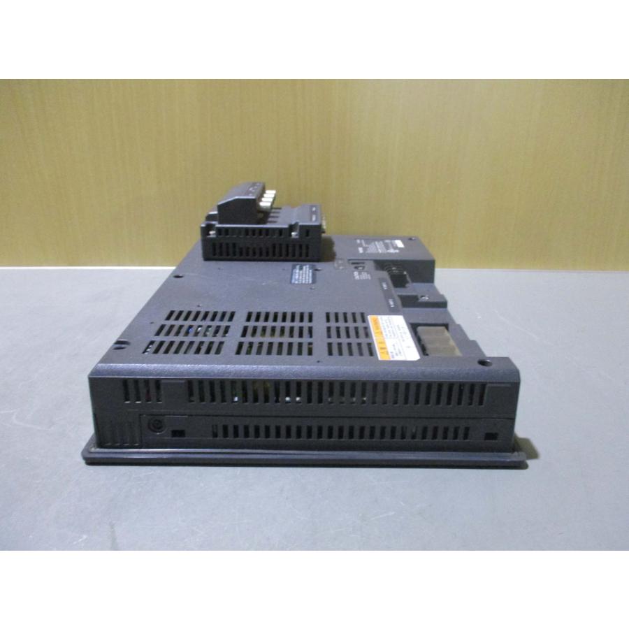 中古 KEYENCE タッチパネル VT3-S12 100-240VAC 50/60Hz 通電OK
