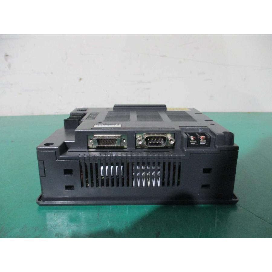 中古 KEYENCE カラータッチパネル VT-5SB 通電OK(DBAR50223D073