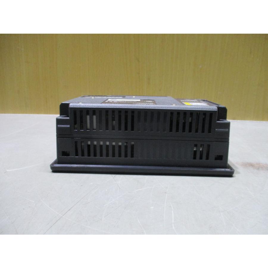 中古 KEYENCE VT3-Q5TA TOUCH PANEL DISPLAY 通電OK (DBFR80224D032