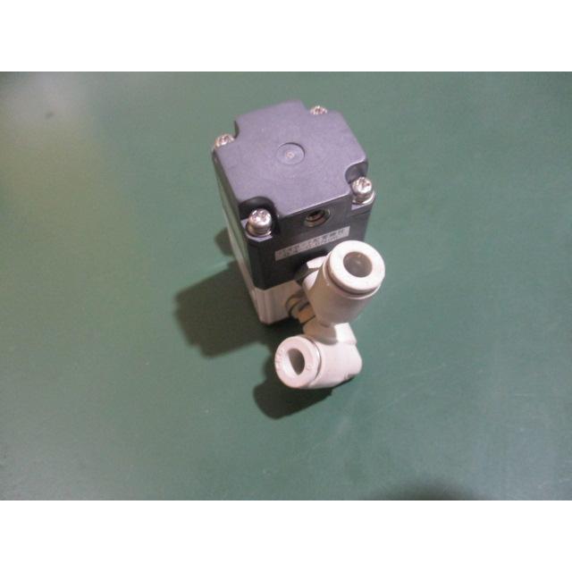 中古 CKD AMD01-6-4 薬液用サックバックバルブ(EAAR41010E106 中古 CKD AMD01-6-4 薬液用サックバックバルブ(EAAR41010E106