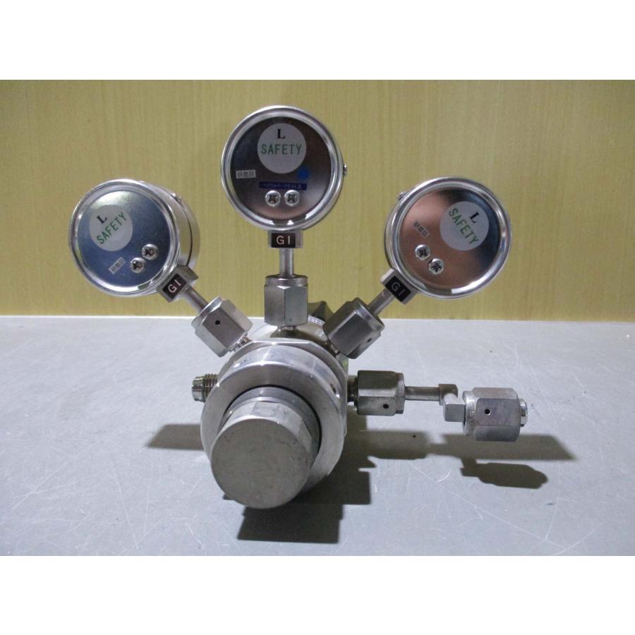 中古 YUTAKA CROWN E-FLOW P40741C 圧力調節器 L88SSA-5W-5A2A2R