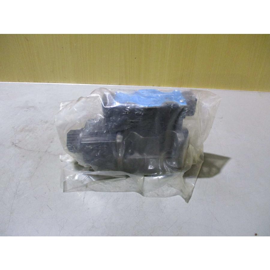新古 KAWSAKI Solenoid valve DE10P-20-204-WA100AL (EALR60710B003