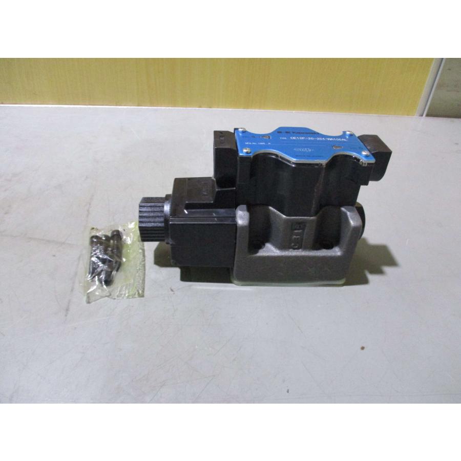 バルス 新古 KAWSAKI Solenoid valve DE10P-20-204-WA100AL (EALR60710B003