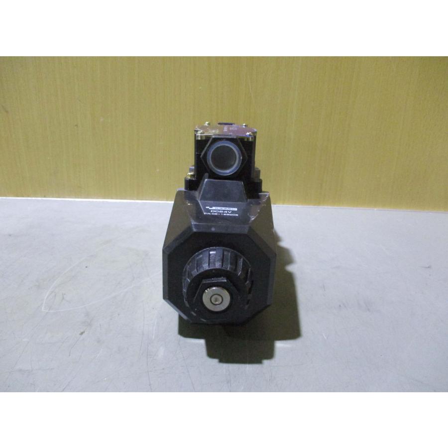 中古 TOKIMEC DG4V-5-6C-M-P7L-H-7-40 DIRECTIONAL CONTROL VALVE (EAQR60711C013)_3