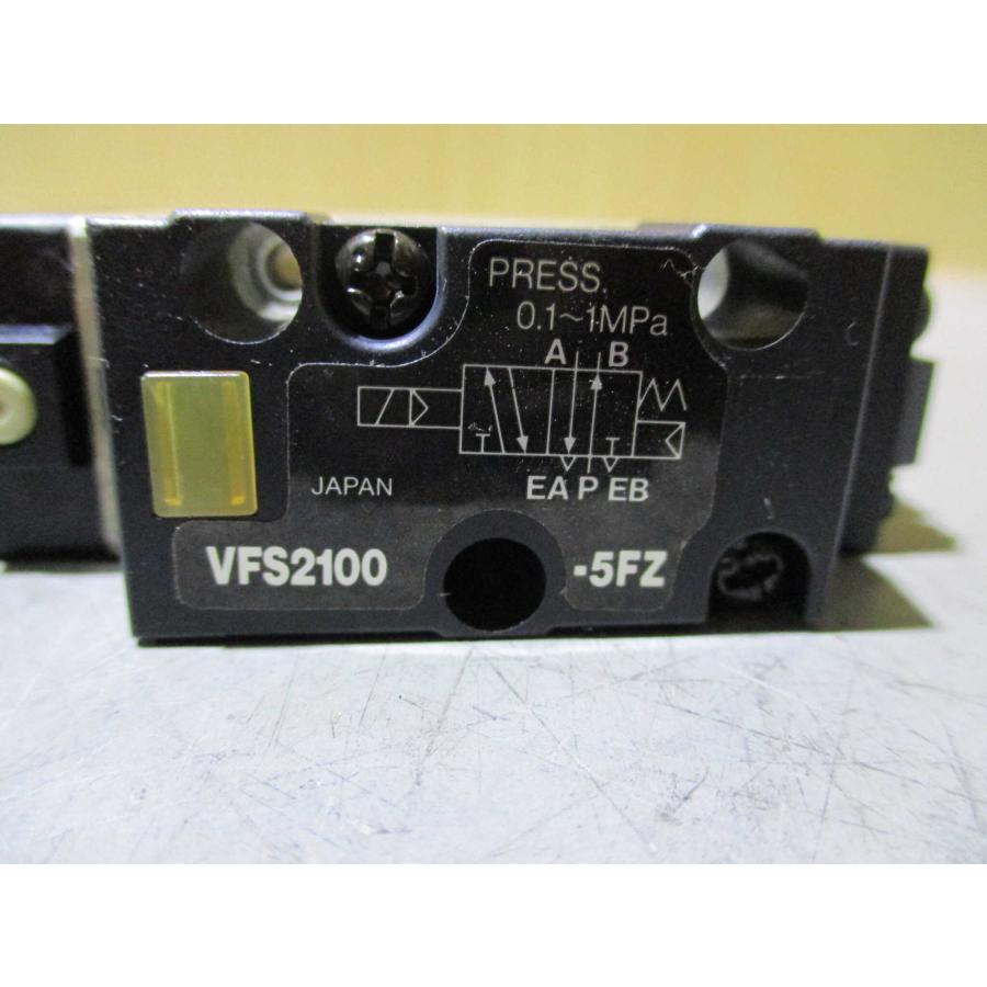新古 SMC VFS2100-5FZ 5ポートソレノイドバルブ パイロット形