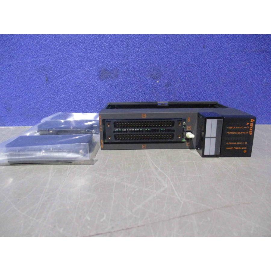 新古 三菱 A1SY42P トランジスタ出力ユニット (EASR60708D018