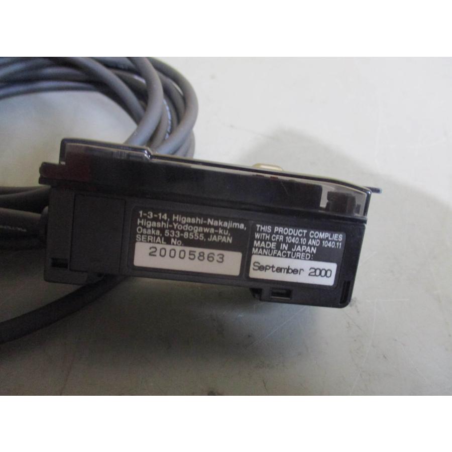 新古 KEYENCE LV-21 デジタルレーザセンサ (EATR60711B008