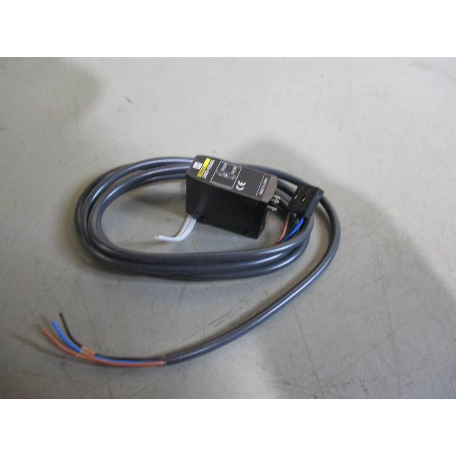 新古 OMRON Z4D-F04A ローコスト短距離変位センサ Z4D-F (EATR60715B252) : growdetrading ...