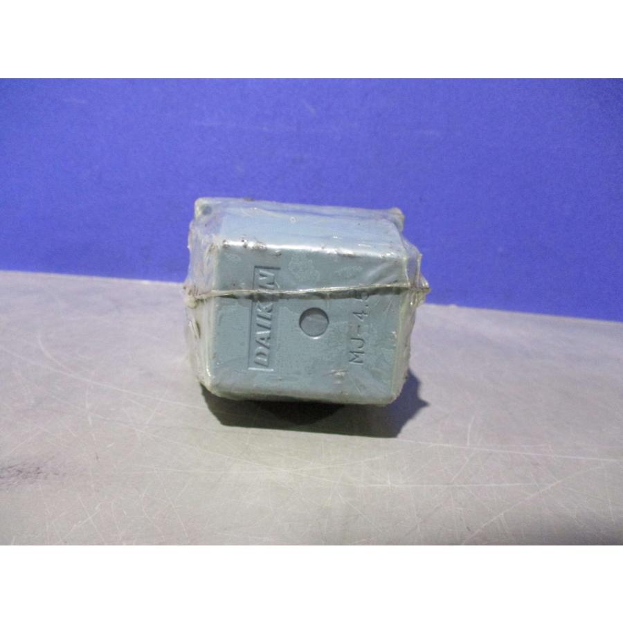 新古 DAIKIN JS-G03-2BA-11 ソレノイドバルブ(EBBR60605D142