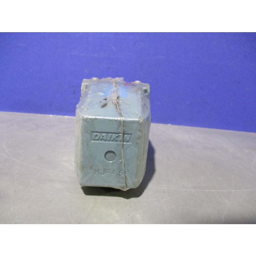 新古 DAIKIN JS-G03-2BA-11 ソレノイドバルブ(EBBR60605D142