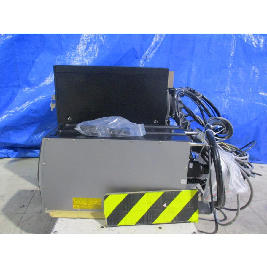 中古 KEYENCE 3-Axis Laser Marker MD-X1000 レーザーマーカー 通電OK