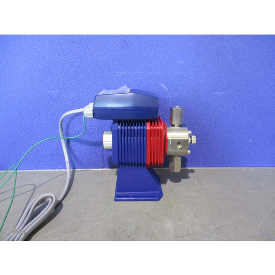 新古 IWAKI EHNC-BR 電磁供給メータリングポンプ (EBPR51204C004