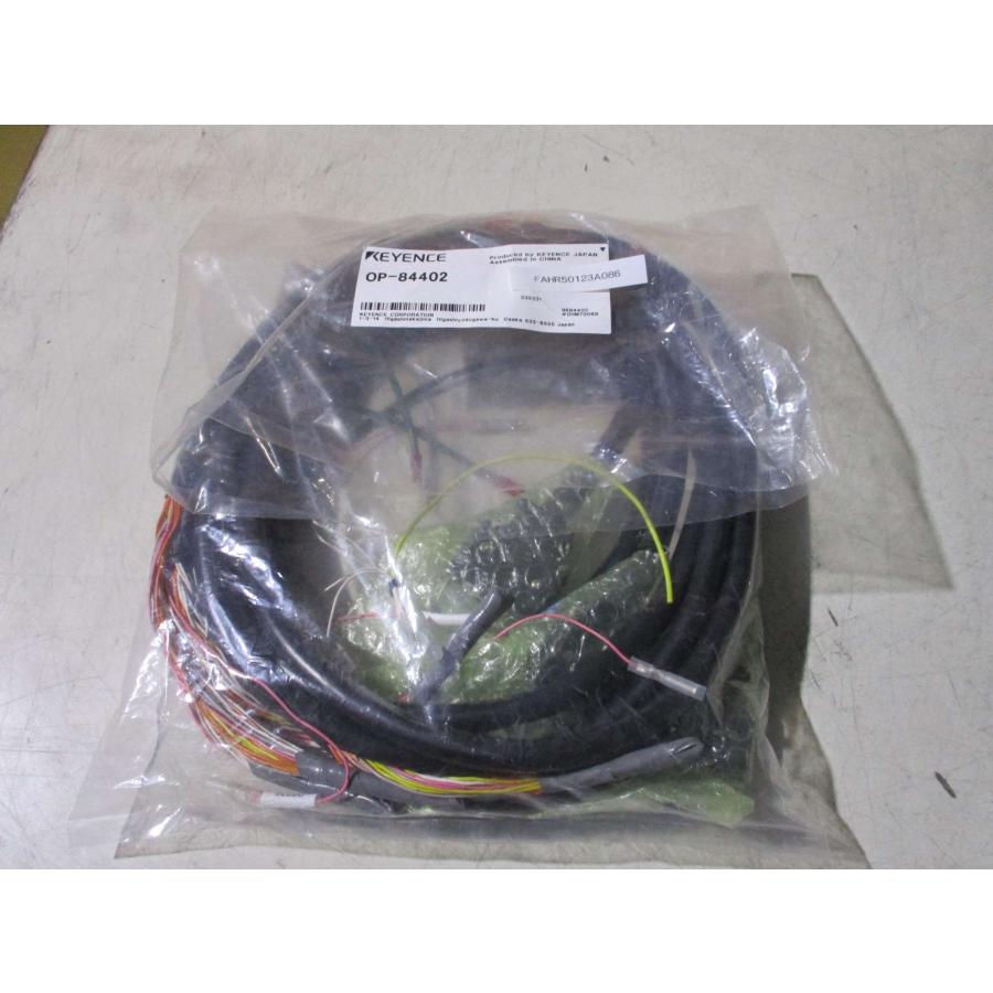 新古 Keyence I/Oコネクタケーブル OP-84402(FAHR50123A086