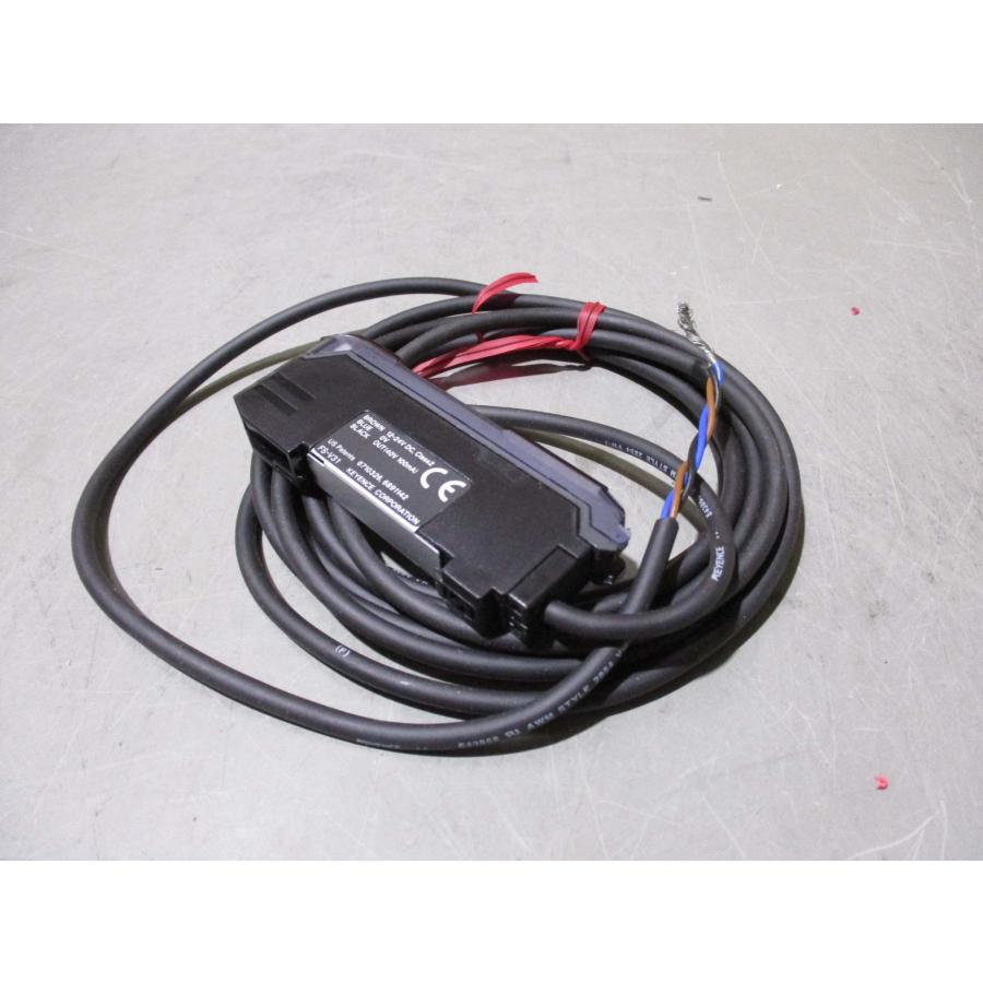 新古 KEYENCE FS-V31 ファイバーセンサーアンプ(FAJR50118B030