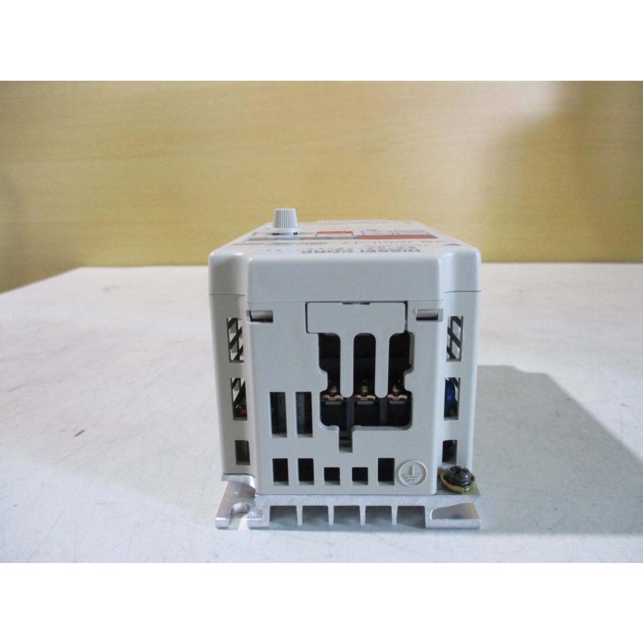 新古 YASKAWA Vs mini J7 CIMR-J7AA20P1 インバータ(FALR50124B057