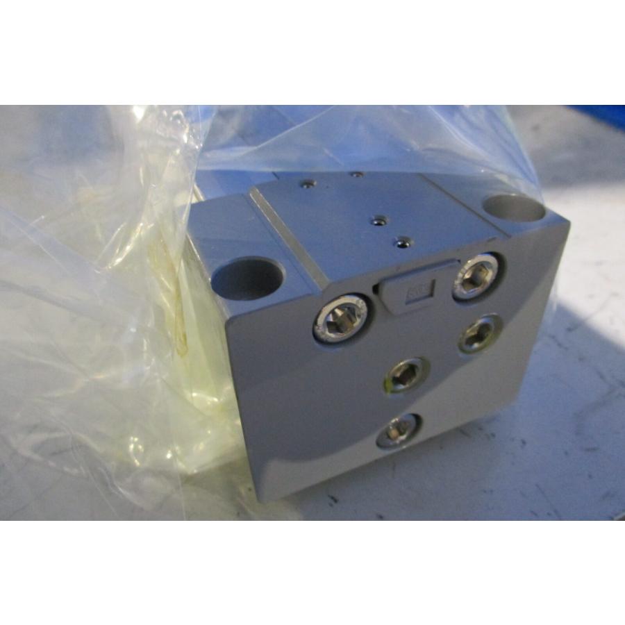 新古 SMC MY1B32-900-Y7BW-111W シリンダー ＜送料別