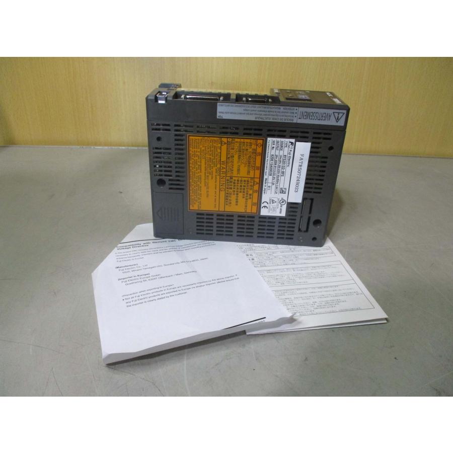 新古 FUJI AC SERVO RYS201S3-RPS サーボアンプ(FATR50724B023