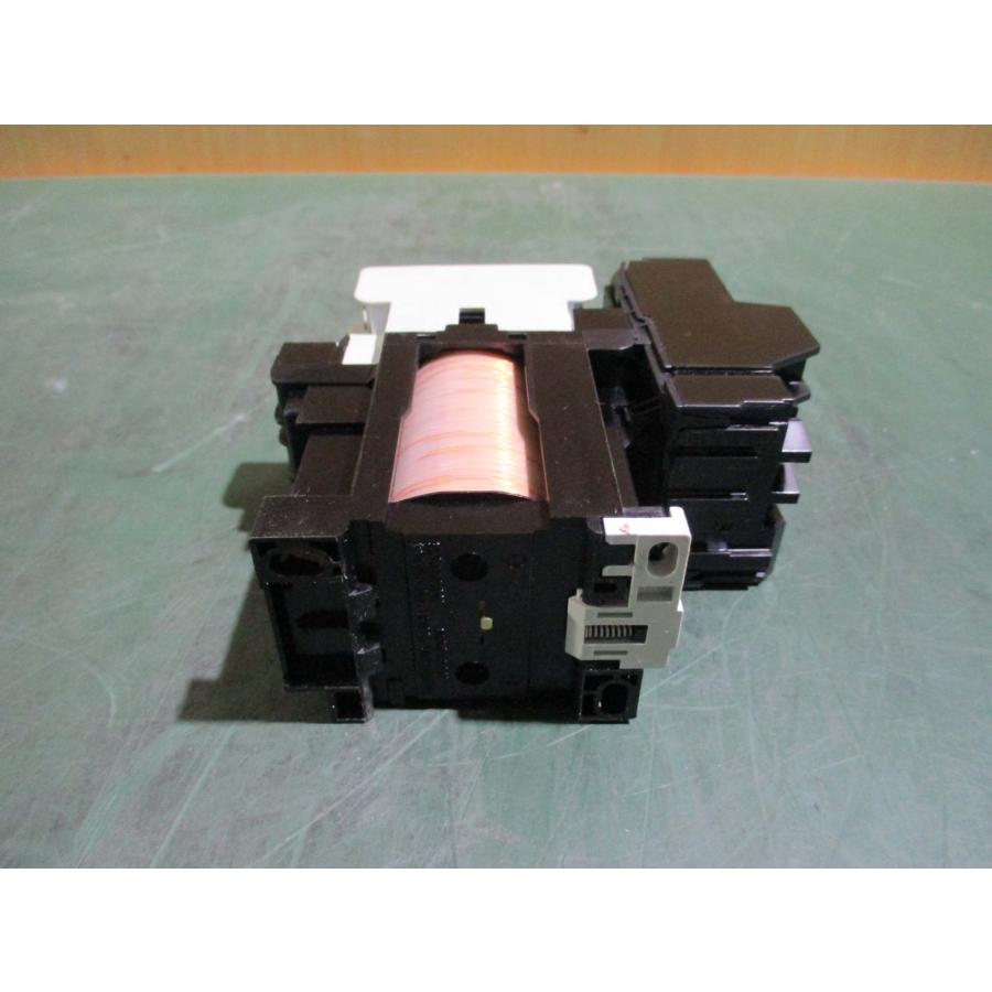 Mitsubishi SD-M11 Schütz magnetisch 3-Pol 4kW 9A Spule 24VDC 1NO +TH-N12KP
