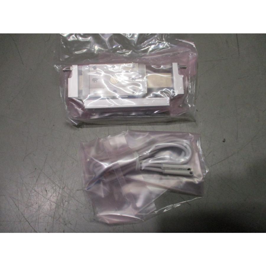 新古 SMC 11-MXP10-20C-M9N エアスライドテーブル クリーン・低 新古 SMC 11-MXP10-20C-M9N エアスライドテーブル クリーン・低