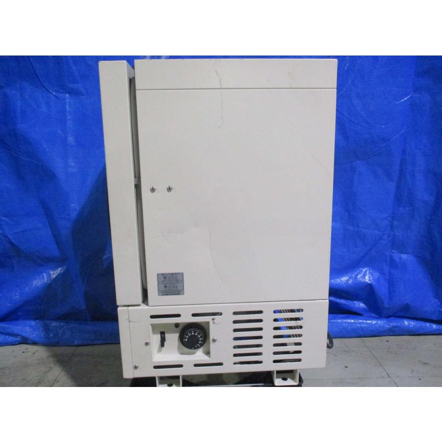 中古アズワン 定温乾燥器 EO-300B 送料別(HCD-D-R60920E002