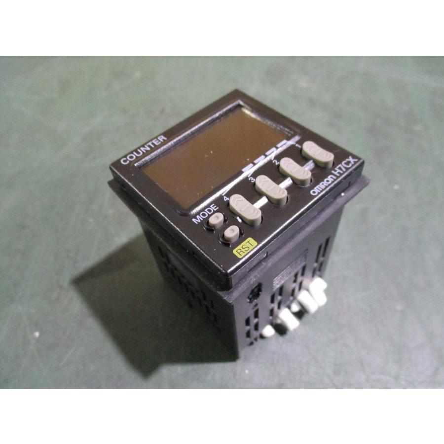 中古 OMRON H7CX-A4SD-N DC30V 100MA プリセットカウンタ/タコメータ 4 