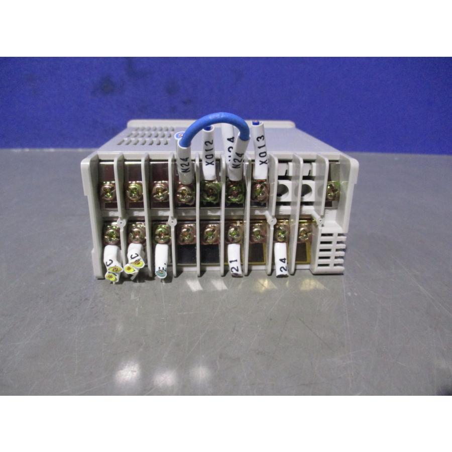 中古 YAMATAKE SDC20 C200DA00101 デジタル指示調節計 (JAJR70828C213