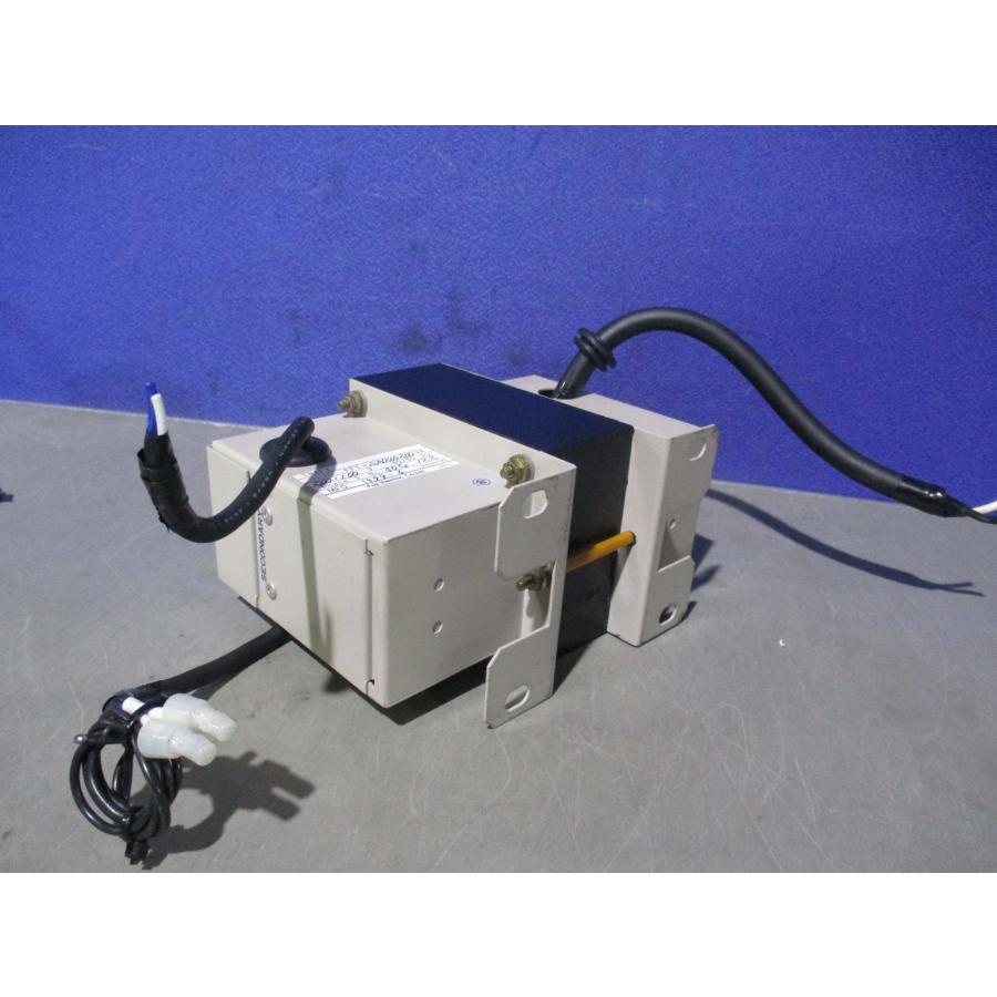 中古 FUJI ELECTRIC JEC-204 トラフィー Fe 変圧器 ノイズ対策機器