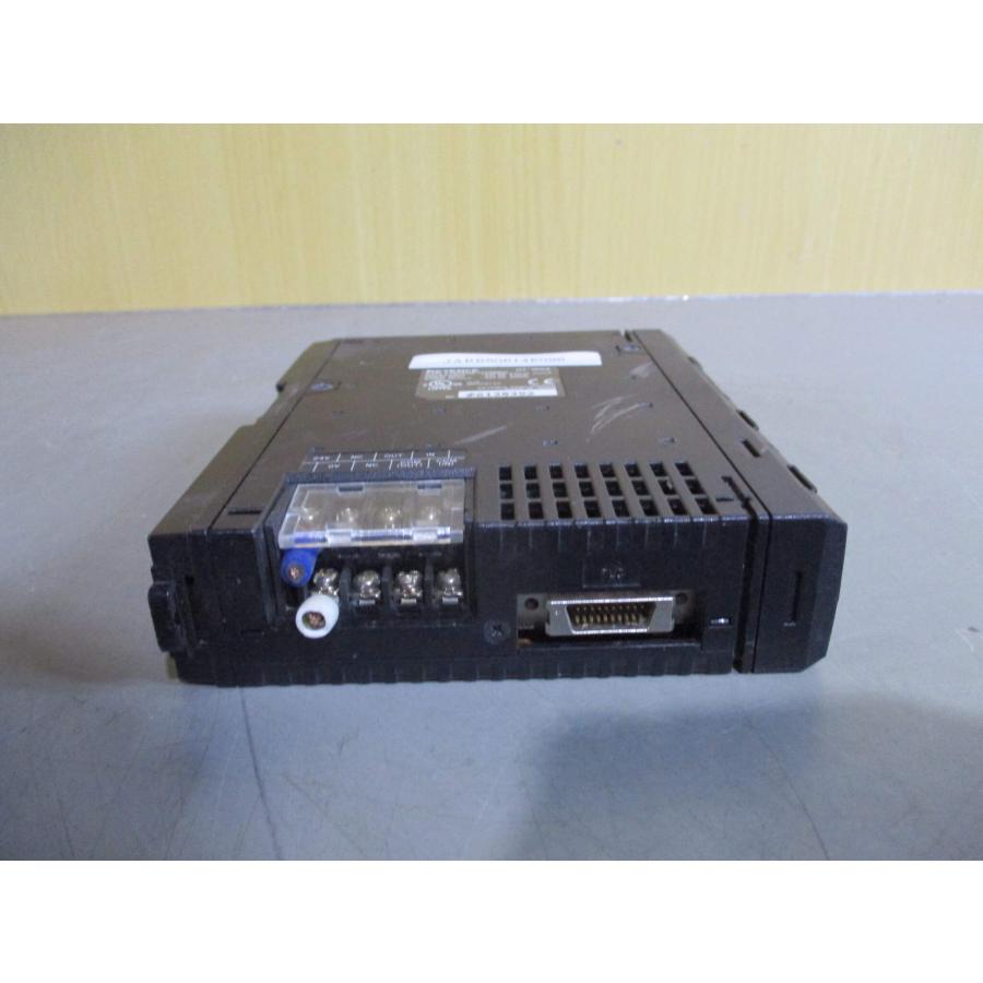 中古 KEYENCE DATA STORAGE TERMINAL DT-100A データストレージ