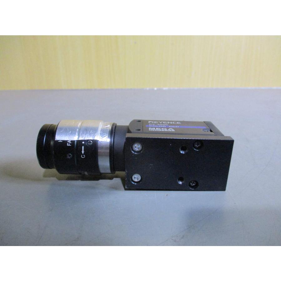 中古 KEYENCE カラーカメラ CV-200C COLOR CCD MEGA DIGITAL レンズ