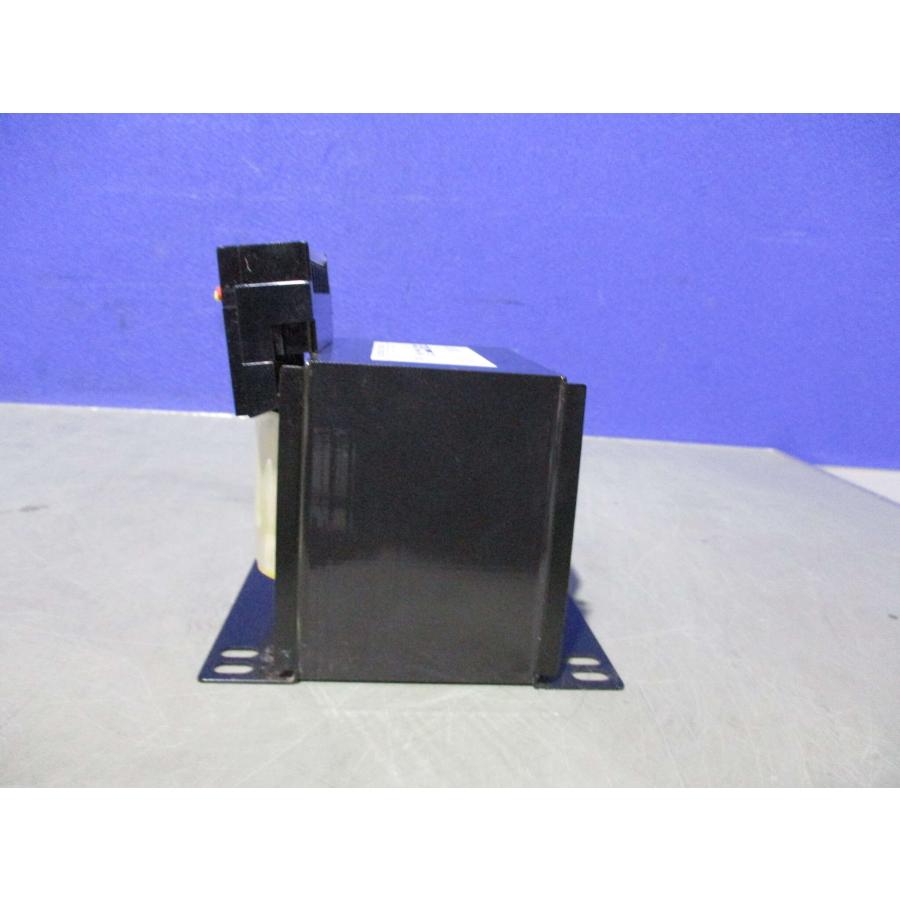 中古 TOYOZUMI LU12-300E 電源トランス (JBHR60612D067