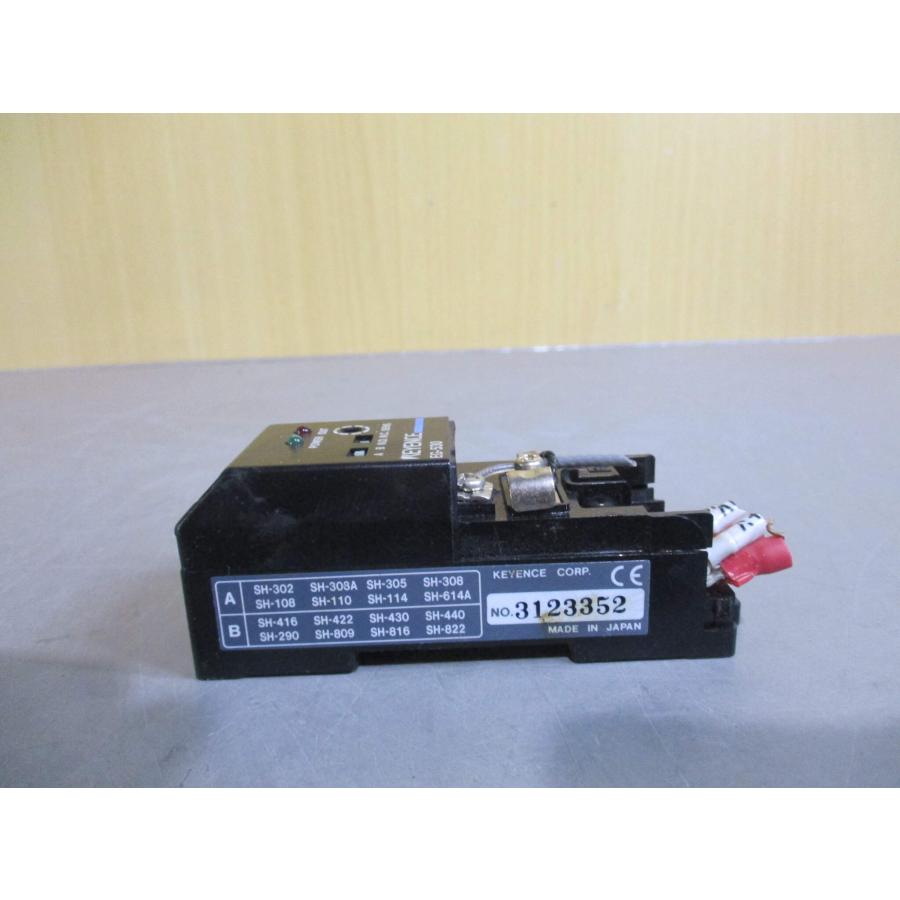 中古 KEYENCE EG-530 渦電流式変位センサアンプ 2個 (JBQR60201D066