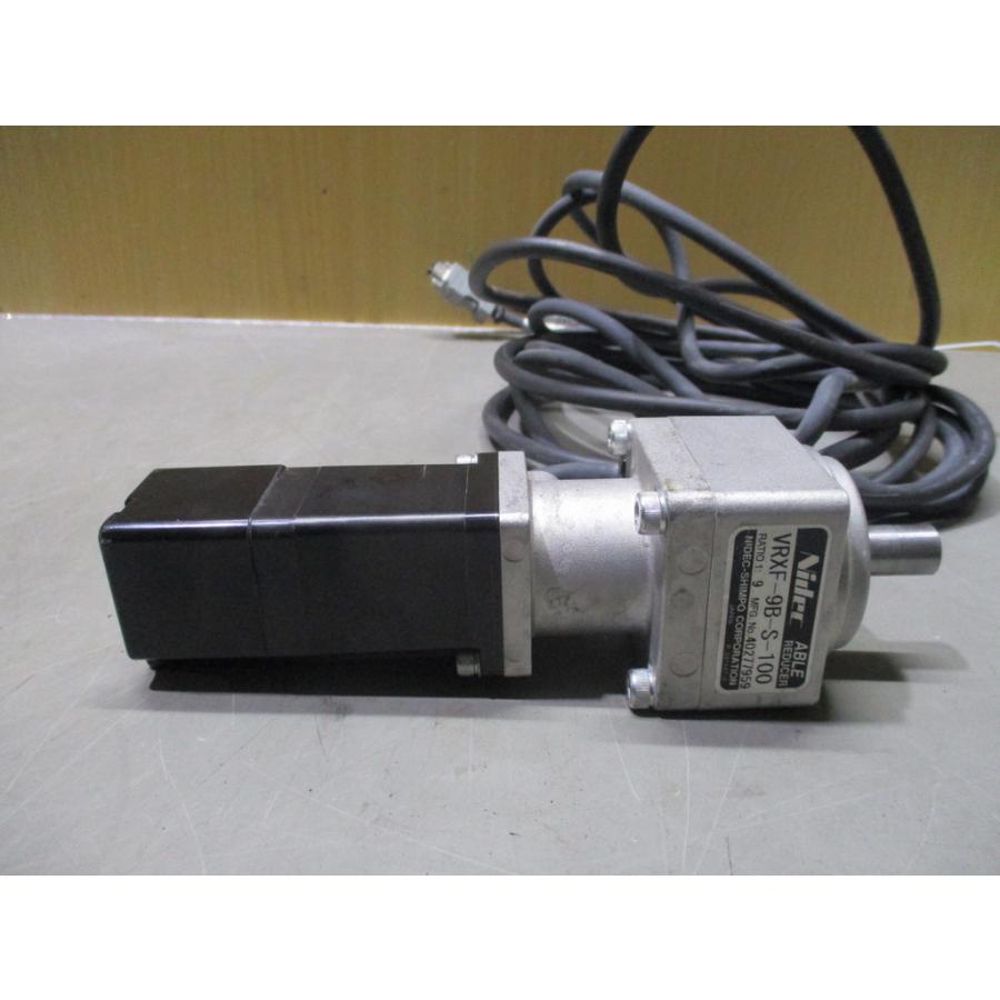 中古 KEYENCE SV-M010AS AC SERVO MOTOR / VRXF-9B-S-100 ABLE REDUCER 