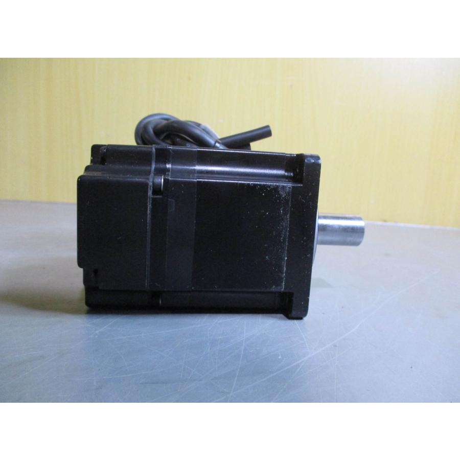 中古 YASKAWA 安川電機 SGMJV-02ADA61 サーボモーター (KAYR51020C003