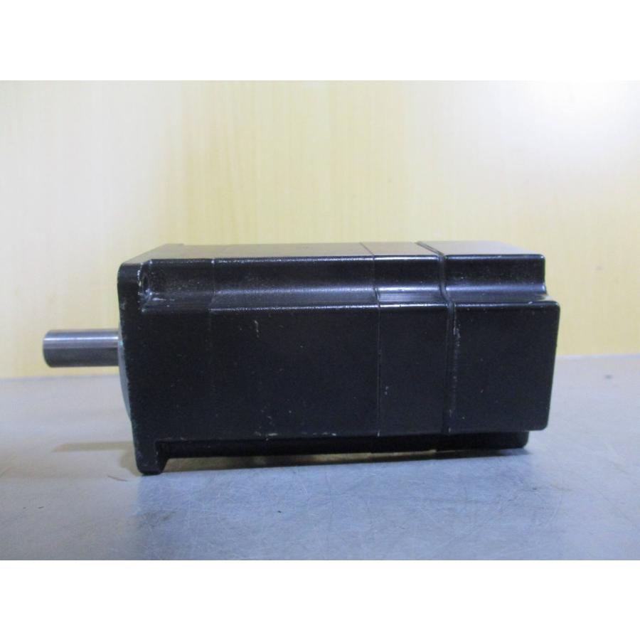 【10％OFF】  SANYO DENKI P50B05020DXS4E Motor 200W AC200V 1.6A (KBCR60117C059)