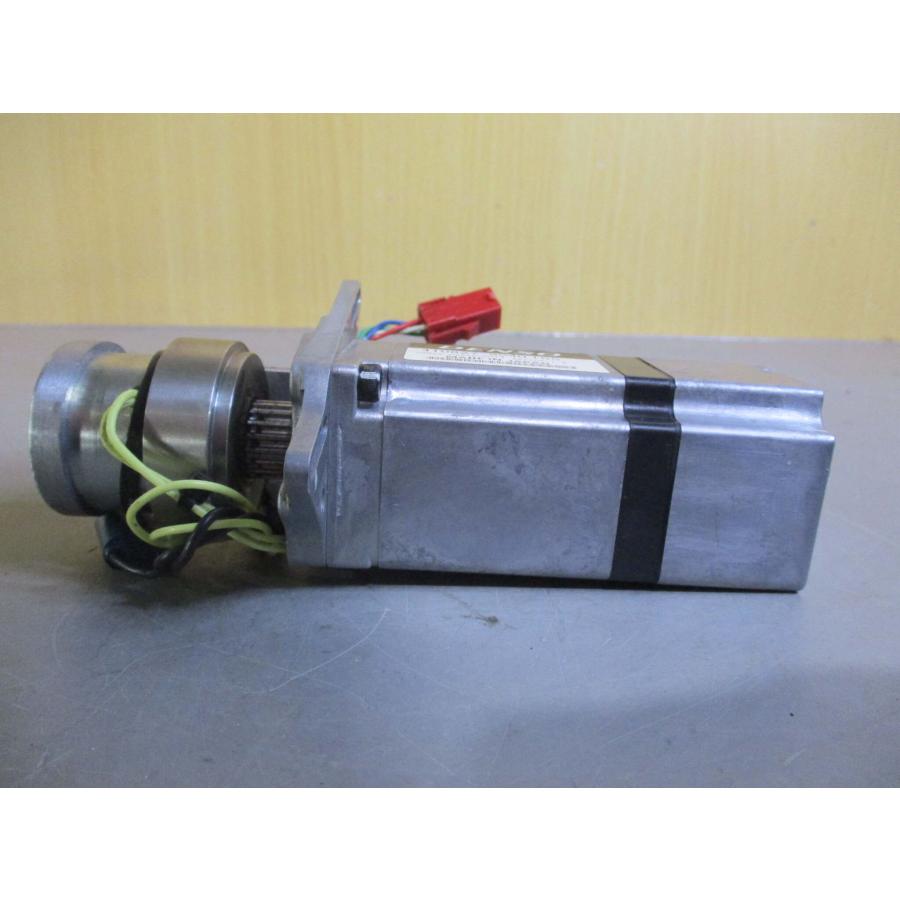 中古 DENSO SGMAS-C2AXA-DH13 410627-0040 1G5 サーボモータ