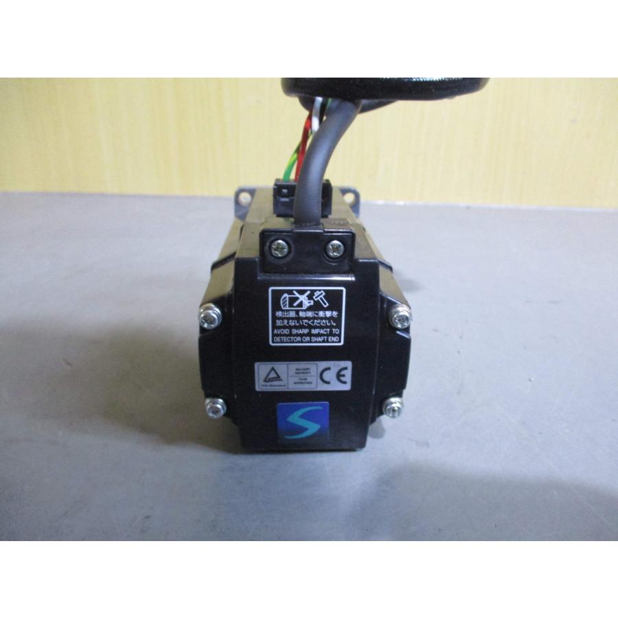 中古 MITSUBISHI サーボモータ HC-MFS43 400W (KBDR60219B051)｜growdetradingltd｜04