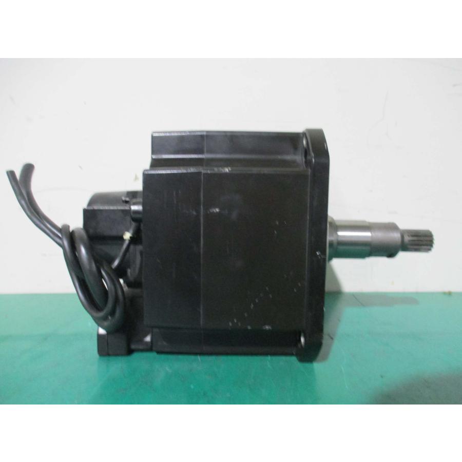 中古 KAWASAKI AC SERVO MOTOR P80B22450LCPUB 4.2KW(KBER50221E009)_2